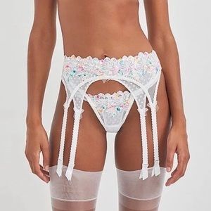 NWT For Love & Lemons Outline Garter Belt White Multicolor Floral lingerie VS